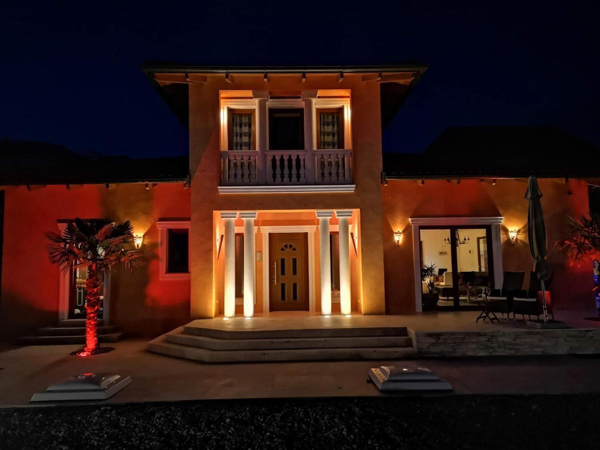 Villa Toscana Steyr Exterior photo